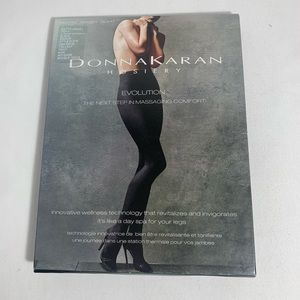 Donna Karan Evolution Matte Jersey Tight Footed Black Pantyhose Med 0C318 NIB